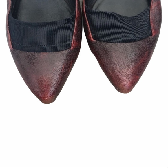 Marc Jacobs Red Burgundy Pointed Toe Kitten Heel Flats - Picture 4 of 9